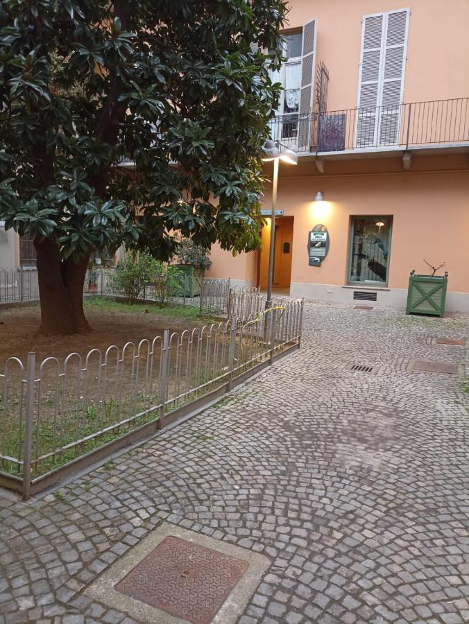Central Loft Carina Ideale Per Visitare Il Centro Di Torino Buitenkant foto