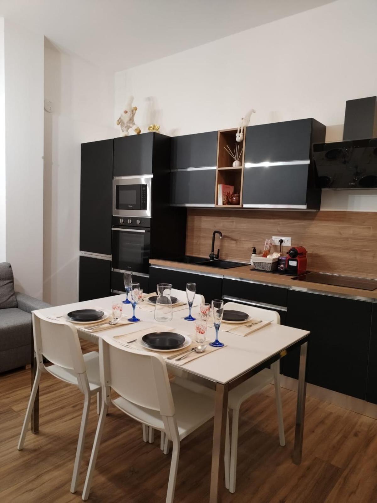 Central Loft Carina Ideale Per Visitare Il Centro Di Torino Buitenkant foto